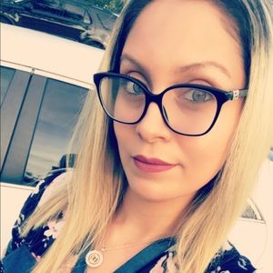 Meet your Posher, Diana